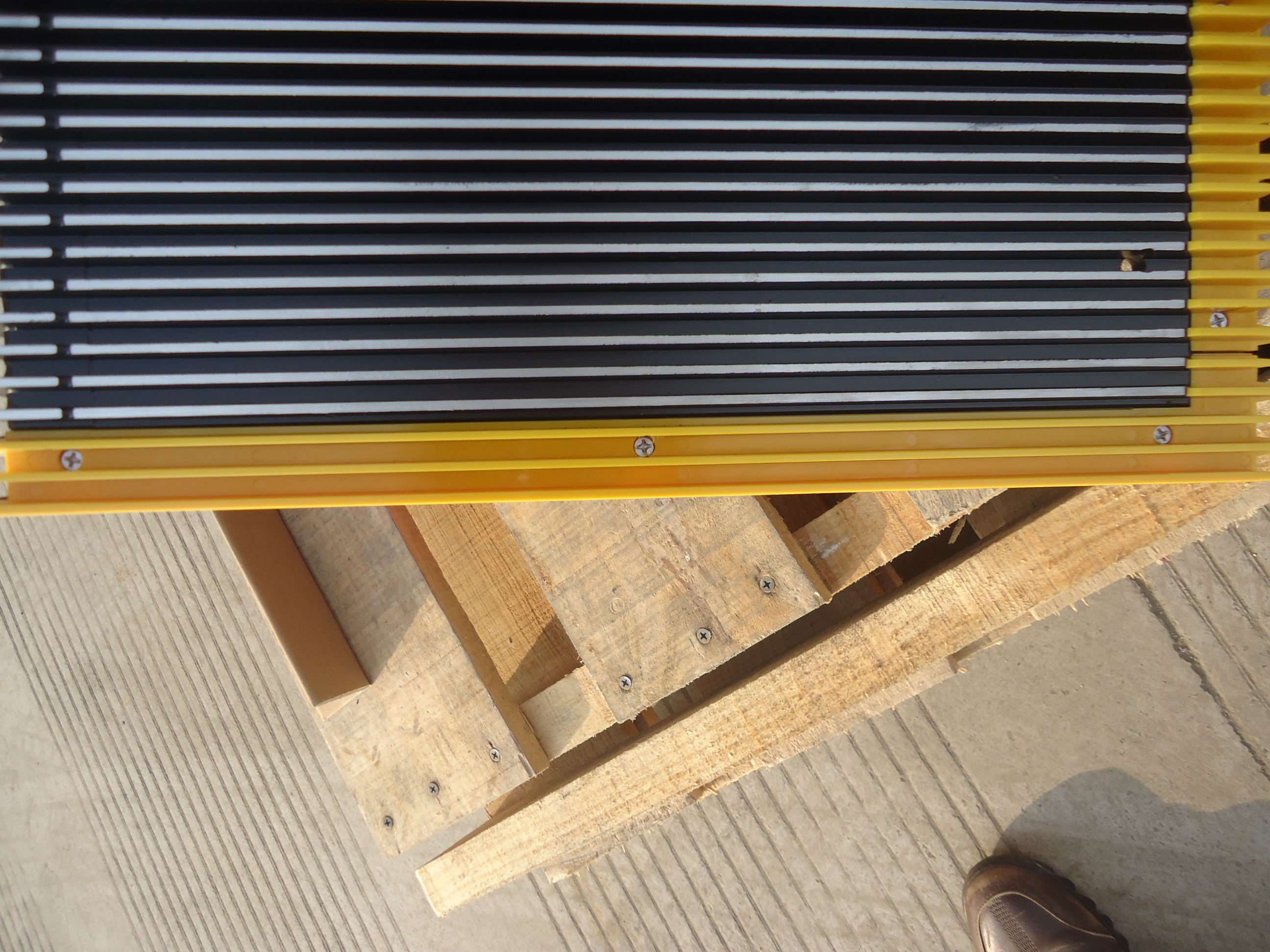 现代铝合金梯级 